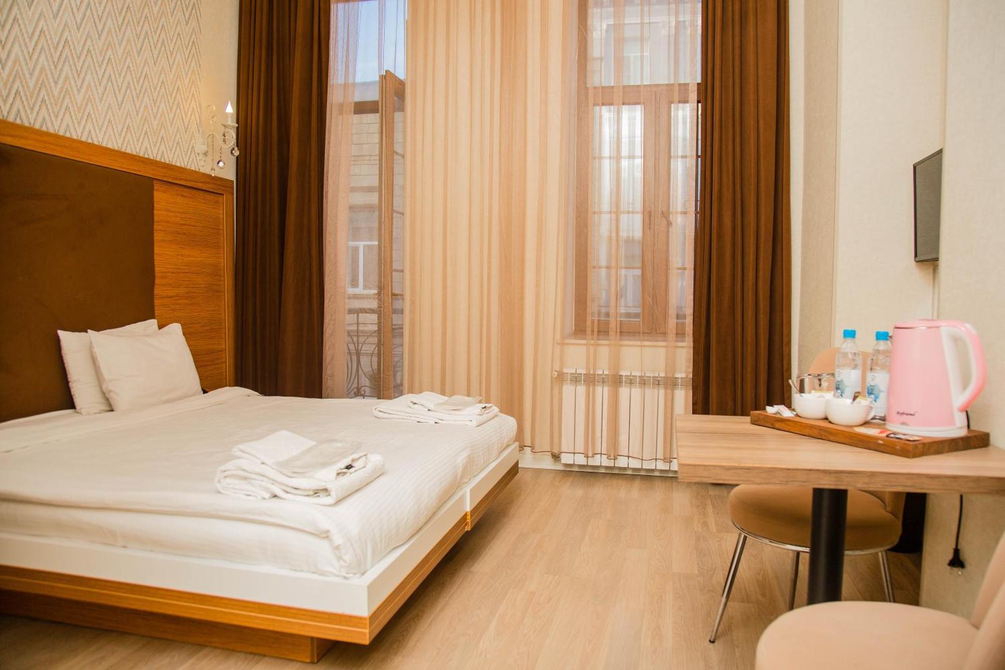 Solo Boutique Hotel Baku Exterior foto